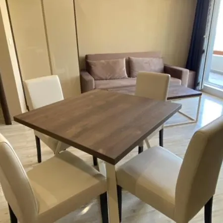 Paradiso 'b' 605 Private Апартаменты *